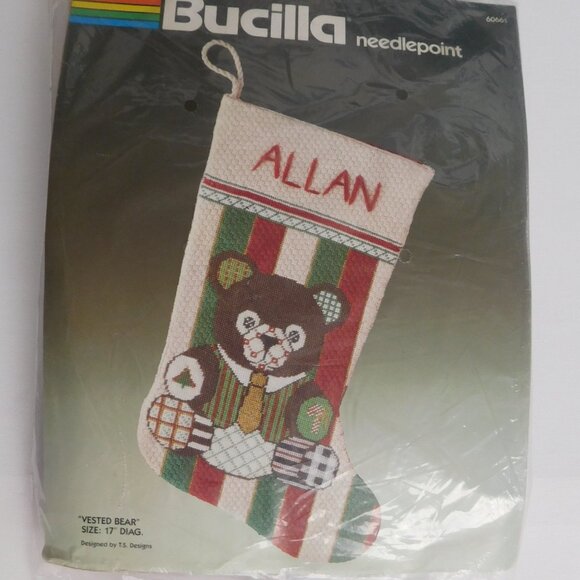 BUCILLA CHRISTMAS STOCKING CRAFT KIT SEALED NIP NEEDLE POINT - VESTED BEAR 17" - Picture 1 of 5